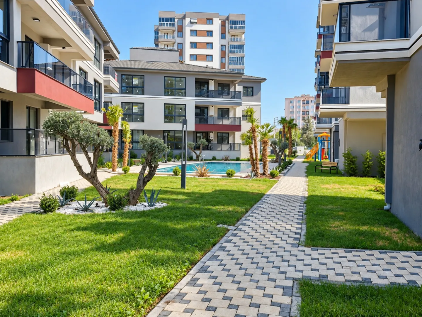 ÇİÇEK PARK SİTESİ'NDE KİRALIK-SIFIR-YERDEN ISITMALI-3+1 HAVUZLU