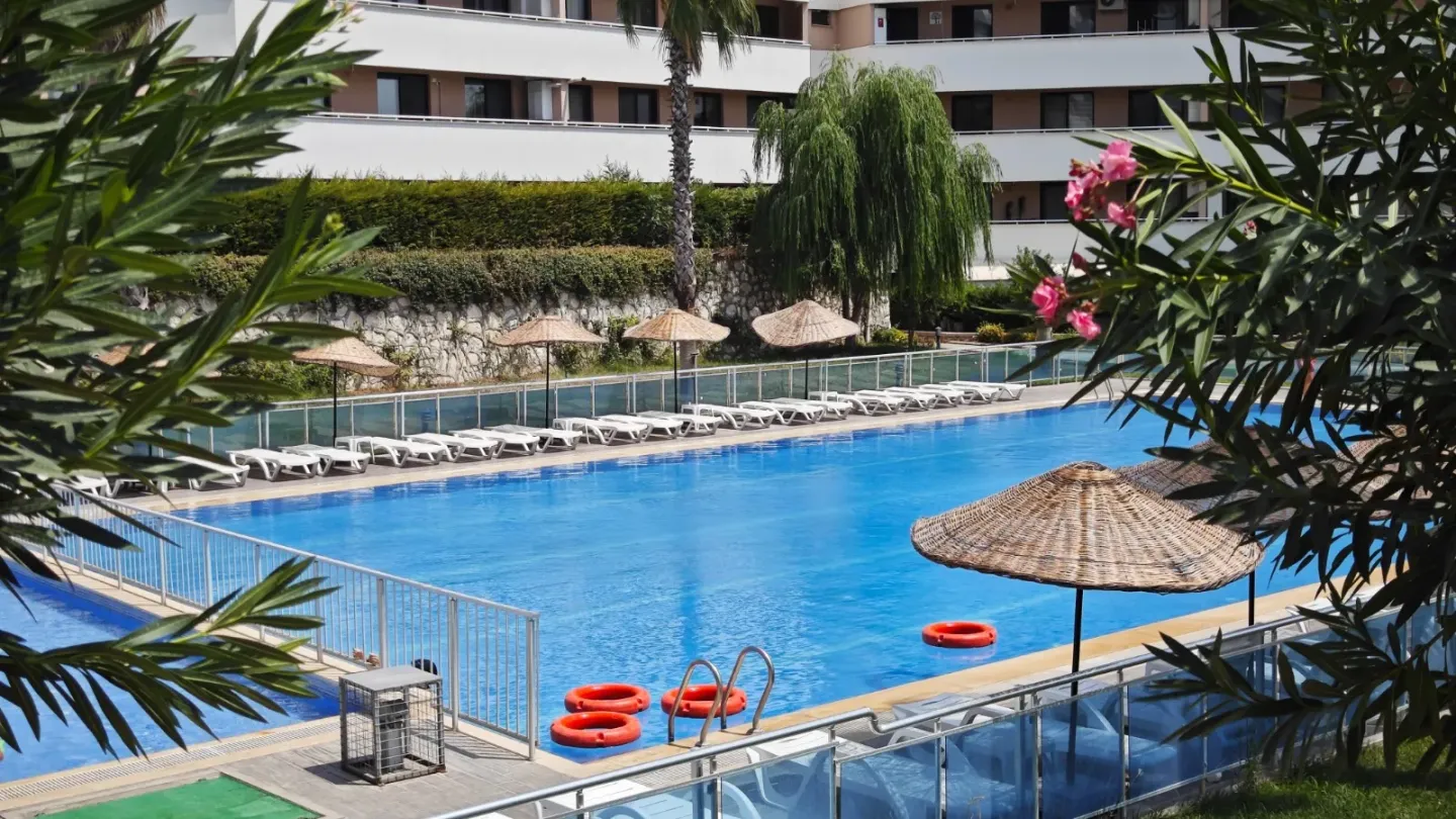 GARDEN LİVA'da HAVUZ MANZARALI 3+1 DAİRE